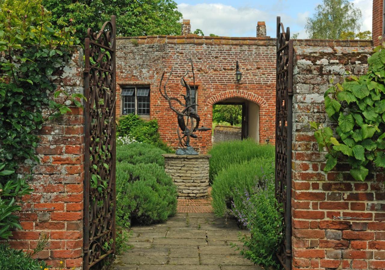 Crows Hall Debenham Екстер'єр фото